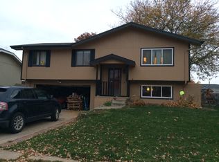 14817 Borman St, Omaha, NE 68138