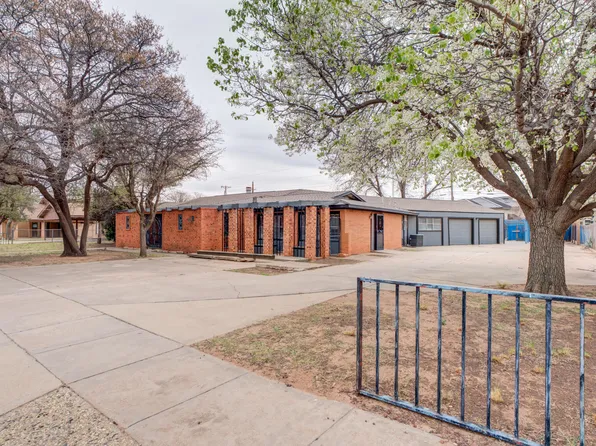 2213 33rd St, Lubbock, TX 79411