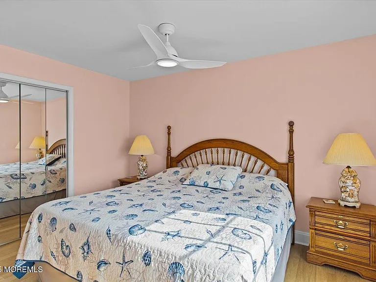 1118 Barnegat Ln — Photo 21