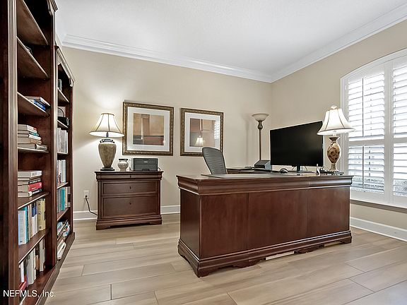 3rd image of 2537 Sunny Creek Dr
