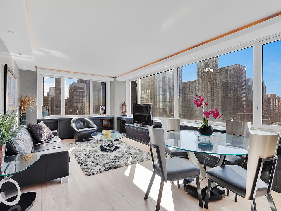 1st image of 322 W 57th St #38S1