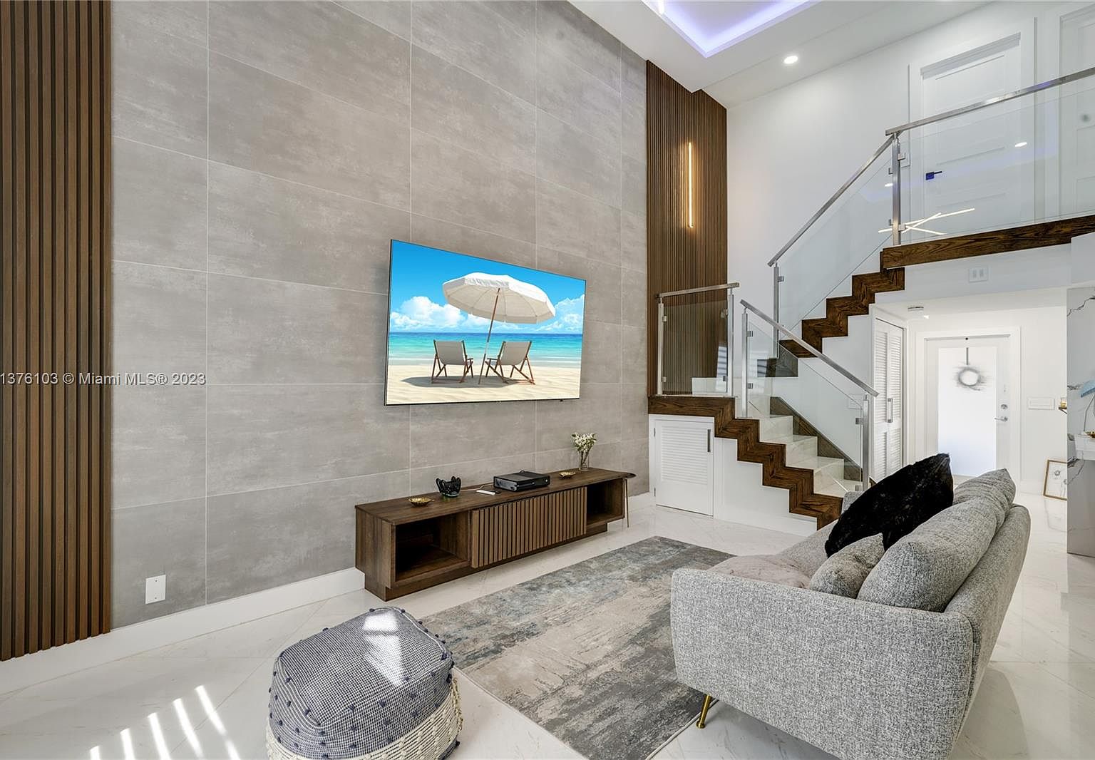 1121 SE 6th Ave, Dania, FL 33004 Zillow