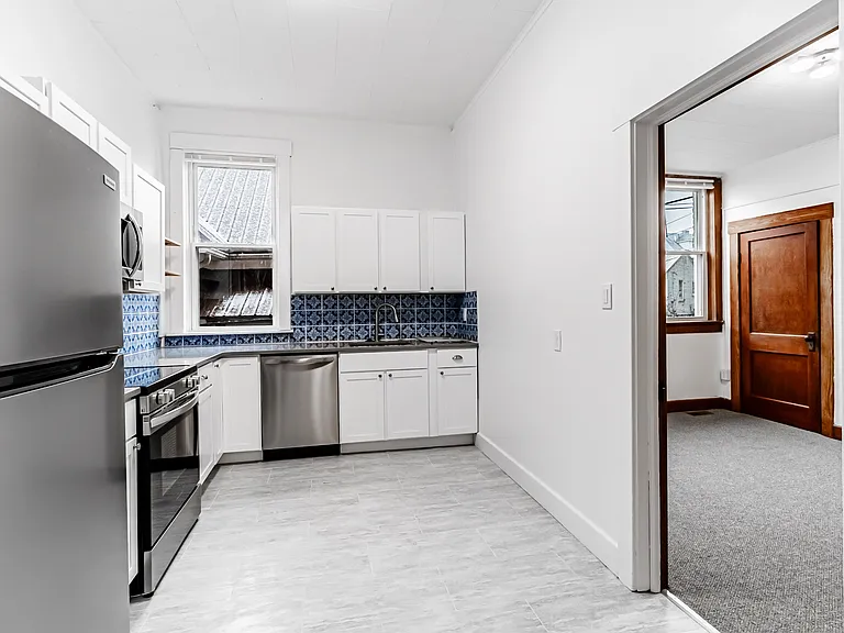 500 Dorsey Ave #2 — Photo 3