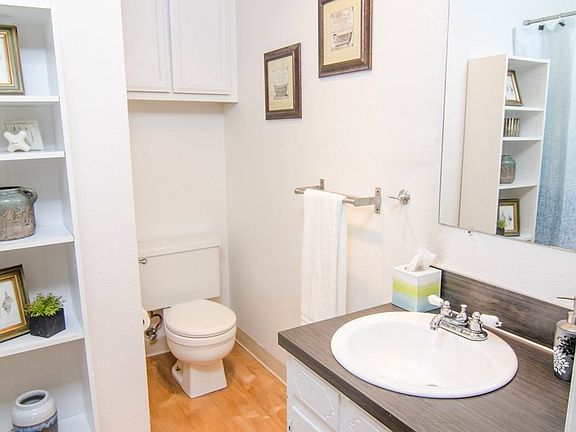 Hall Bathroom