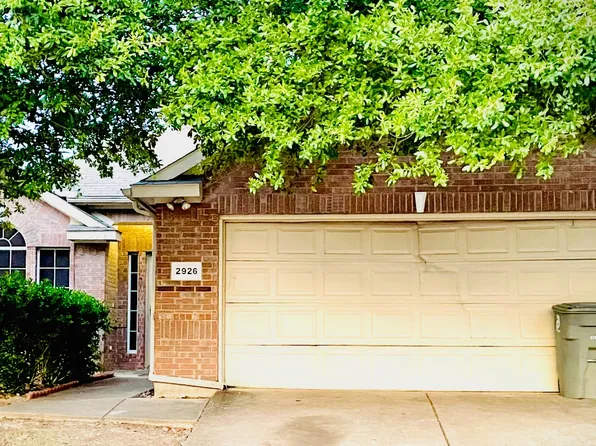 2926 Cowboy Dr, Dallas, TX 75237