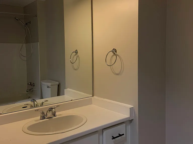 87 Chapel Hill Cres #MAIN — Photo 6