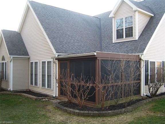 2nd image of 8530 Creekside Dr