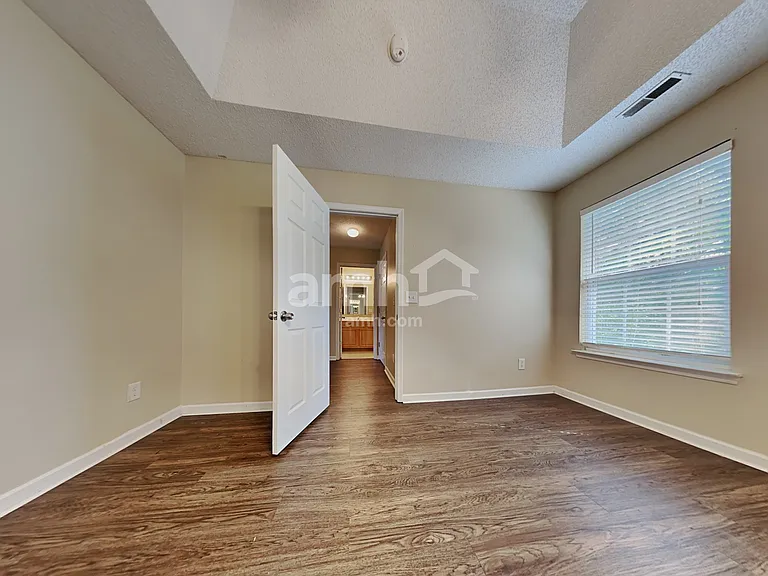 149 Trickle Dr — Photo 10