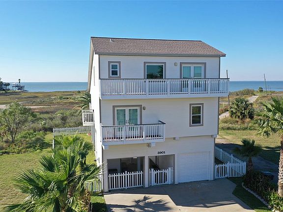 3rd image of 3901 Bridge Harbor Dr