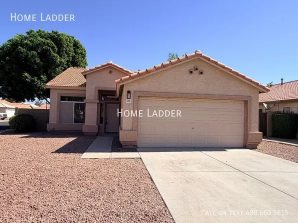 1336 E Tradewind Dr, Gilbert, AZ 85234