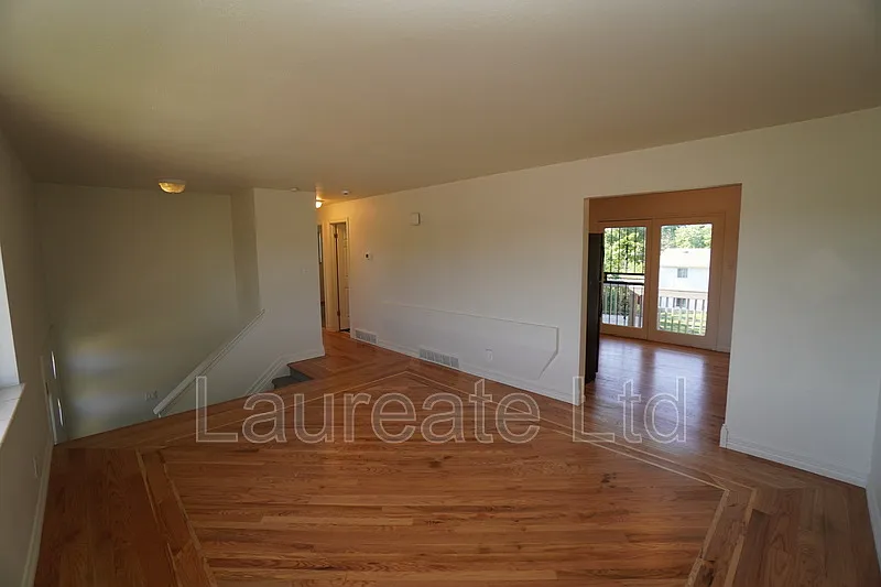 4 bed, 2.0 bath, 1800 sqft, $2,795 — Photo 4