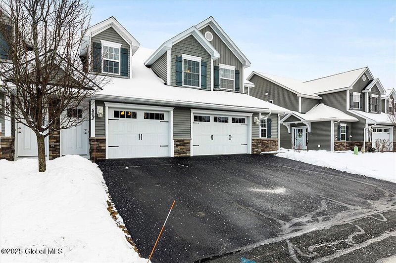 3rd image of 503 Brunswick Meadows Way