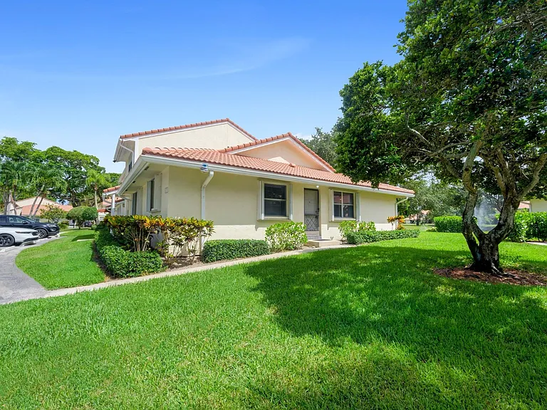 6371 Boca Cir — Photo 4