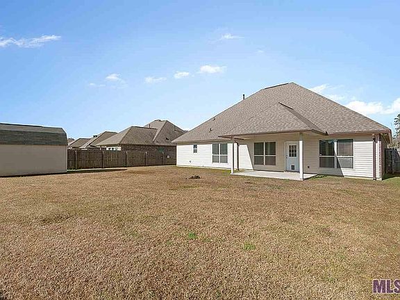 3rd image of 42167 Bald Eagle Ave