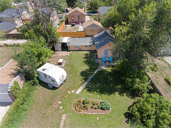 3rd image of 1418 N Vrain St