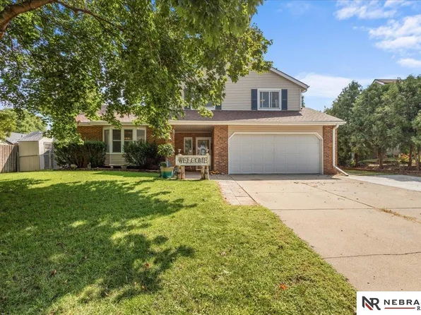 3810 S 77th St, Lincoln, NE 68506