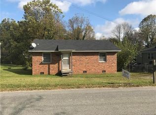 1015 Hickory Chapel Rd, High Point, NC 27260