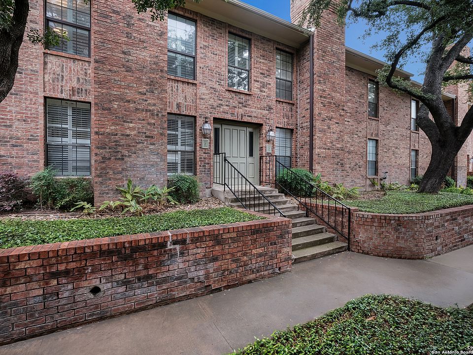 1st image of 201 ELLWOOD ST #206B