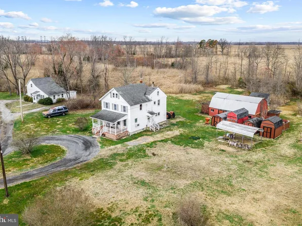 430 E Pittsfield St, Pennsville, NJ 08070