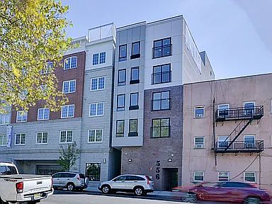 5th image of 556-558 Market St #1B