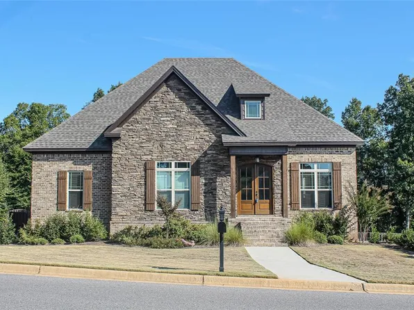 345 Brookwood Dr, Wetumpka, AL 36093
