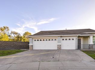 8700 Quiet Dawn Ct, Elk Grove, CA 95624