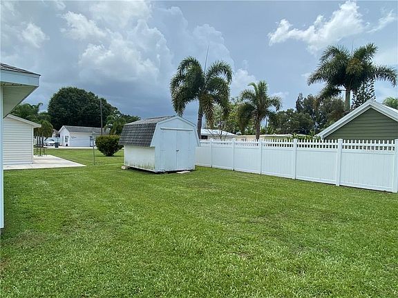5th image of 3468 Clarinda St