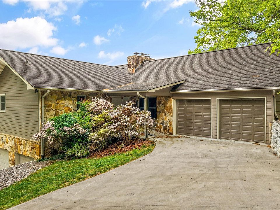 1st image of 11417 Berry Hill Dr