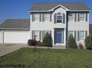 1213 Chase St, Morgantown, WV 26508