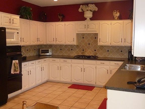 2nd image of 3924 Baylor Dr