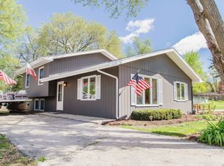 35W512 Catalpa Ave, St Charles, IL