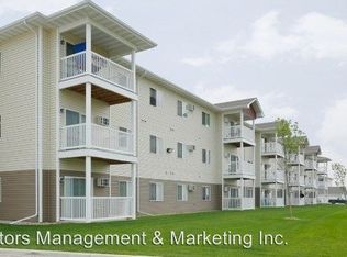 3312 21st Ave NW APT 314, Minot, ND 58703