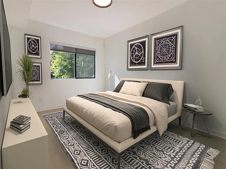 11665 Mayfield Ave — Photo 3