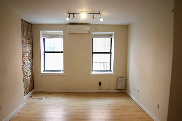 Rented by Brooklyn Blocks Real Estate | media 36