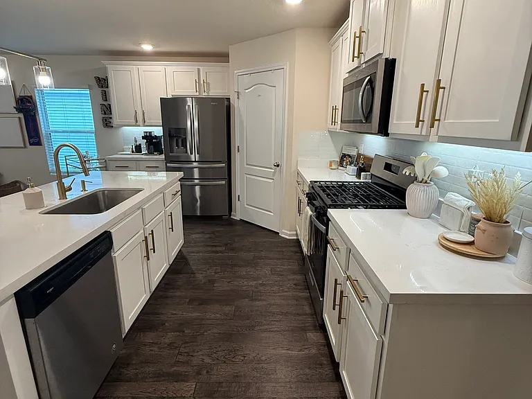 667 Grand Reserve Dr — Photo 4