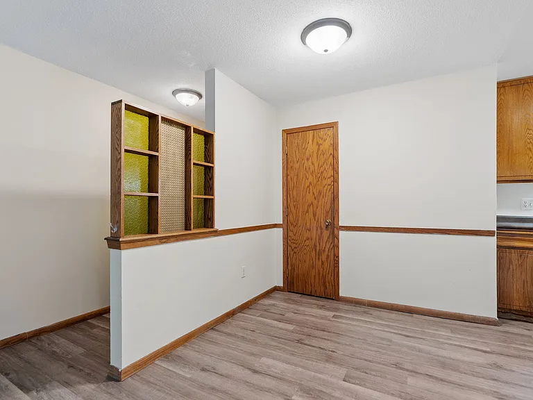 1605 Minnehaha Apartments — Photo 10