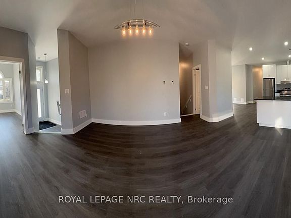 5th image of 58 Griffith St