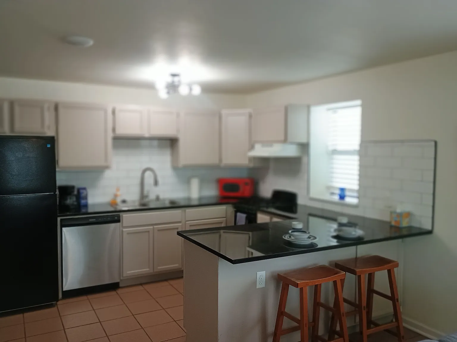 1312 S Quaker Ave — Photo 2