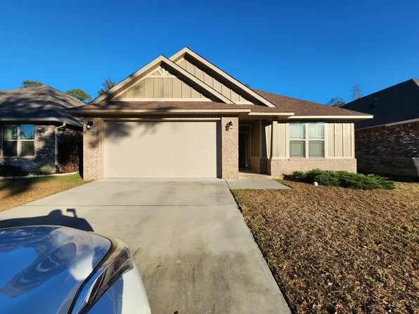 5354 Woodlet Ct, Pace, FL 32571