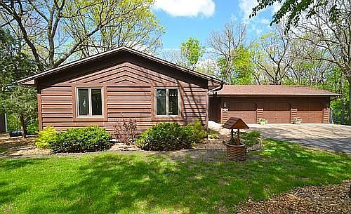 1st image of 16038 Valley Dr NW