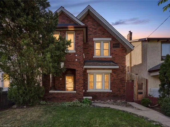 84 West Ave S, Hamilton, ON L8N 2S3
