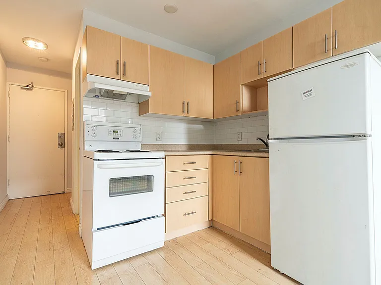 798 Richmond St W — Photo 68