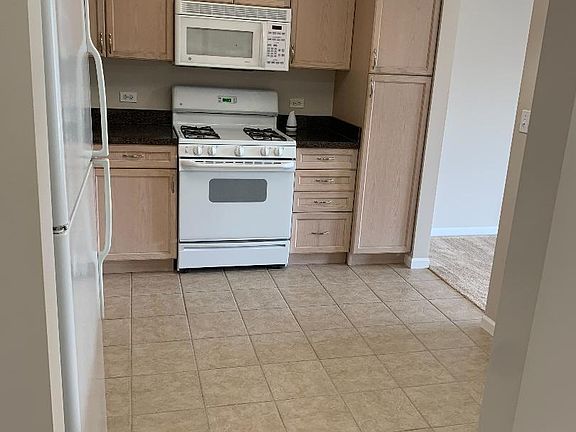 3rd image of 430 Western Ave #510