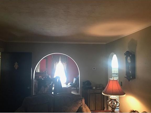 5th image of 3707 Watson Blvd