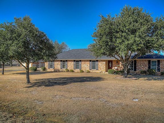2nd image of 5781 Priscilla Ln
