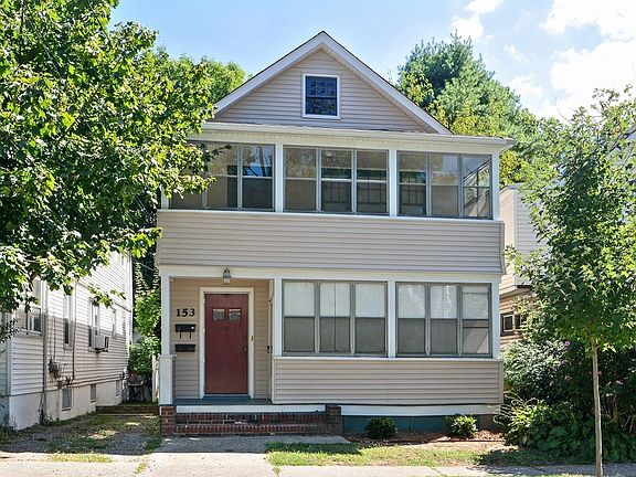5th image of 153 Willowdale Ave #1