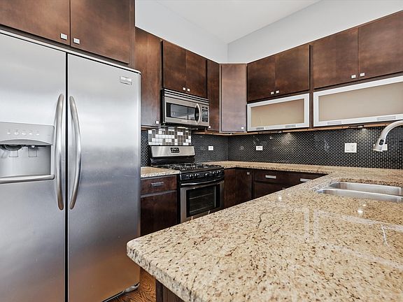 4th image of 7934 W Grand Ave APT 4E