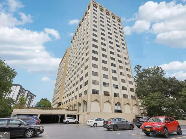 2479 Peachtree Rd NE APT 1712, Atlanta, GA 30305
