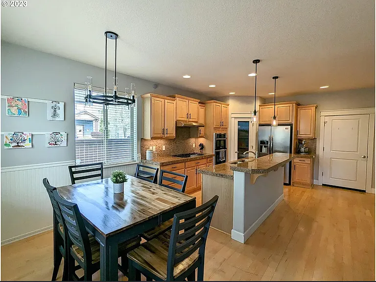 1302 SE 194th Pl — Photo 14