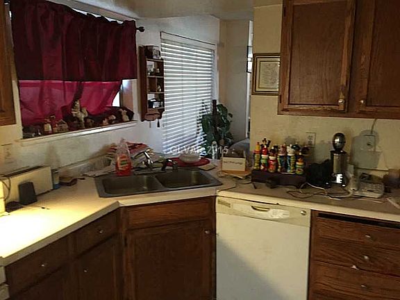 5th image of 4229 Estaban Ct